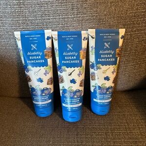 Bath & Body Works Blueberry Sugar Pancakes Body Cream - Blue and Cream